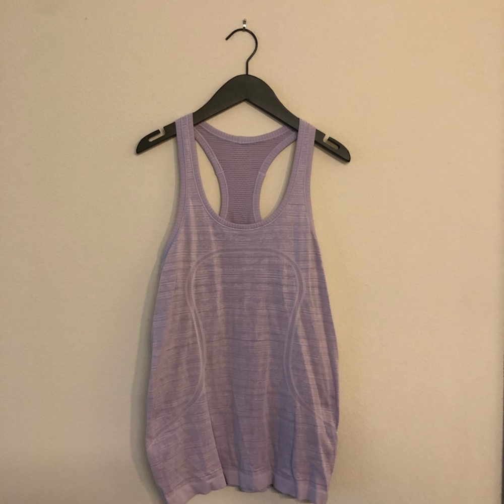 Lululemon tank